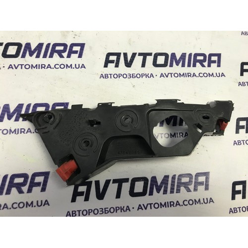 Кронштейн переднього бампера правий Opel Corsa D 2006-2014 13179964